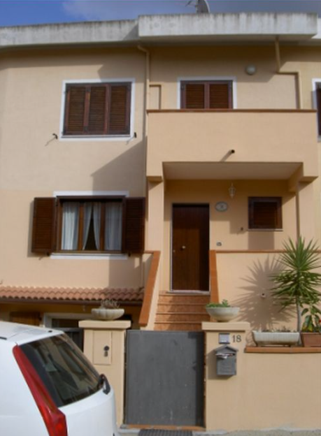proprietà superficiaria della unità immobiliare indipendente ad uso abitativo in Sassari via Bachelet