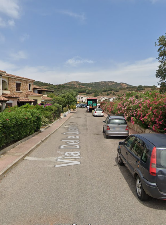 5 vani al piano primo di un edificio plurifamiliare sito in comune di Loiri Porto San Paolo loc. Vaccileddi via delle Querce distinto al NCEU al F. 237 mapp. 508 sub 9.