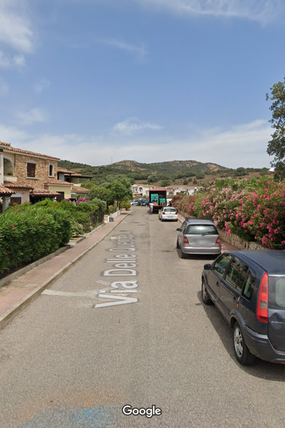 5 vani al piano primo di un edificio plurifamiliare sito in comune di Loiri Porto San Paolo loc. Vaccileddi via delle Querce distinto al NCEU al F. 237 mapp. 508 sub 9.