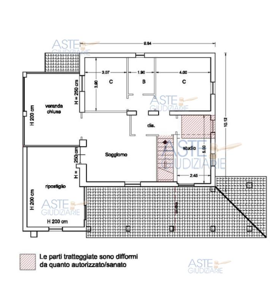 Categoria A/4. L'immobile viene posto in vendita per il diritto di proprietà (1/1) L'immobile presenta alcune irregolarità per le quali rimanda alla relazione del CTU e sua integrazione. Immobile occupato con titolo non opponibile.